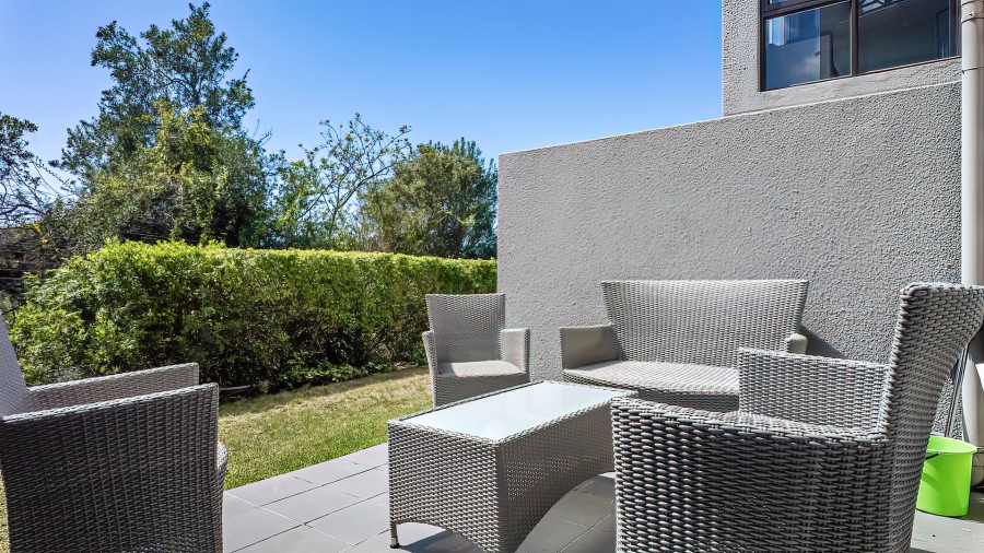 2 Bedroom Property for Sale in Piesang Valley Western Cape